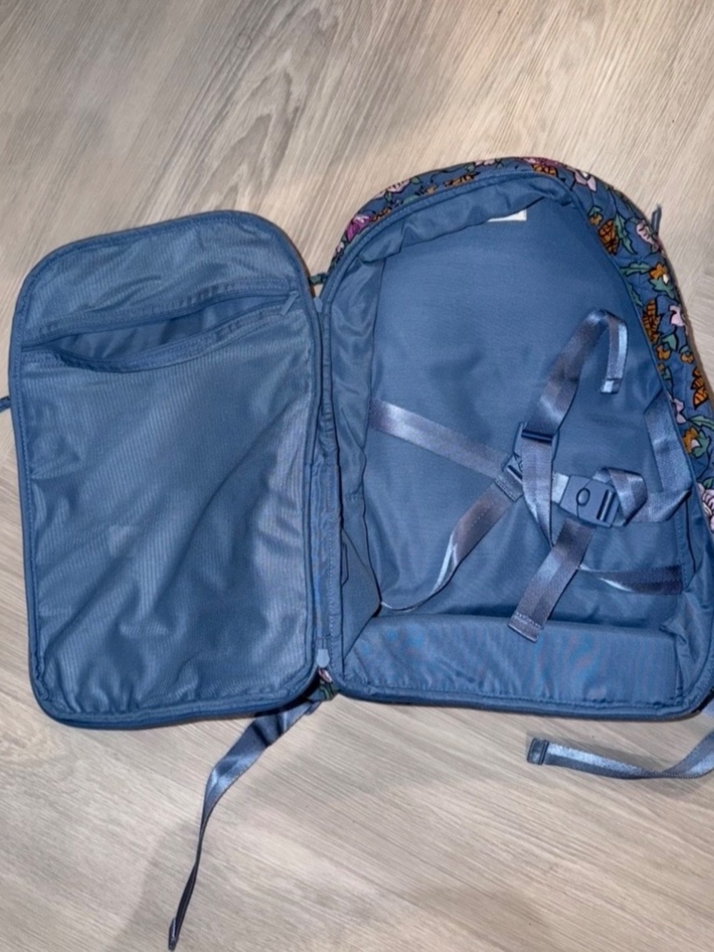 Vera Bradley Lay Flat Travel Backpack - Picture 3 of 4